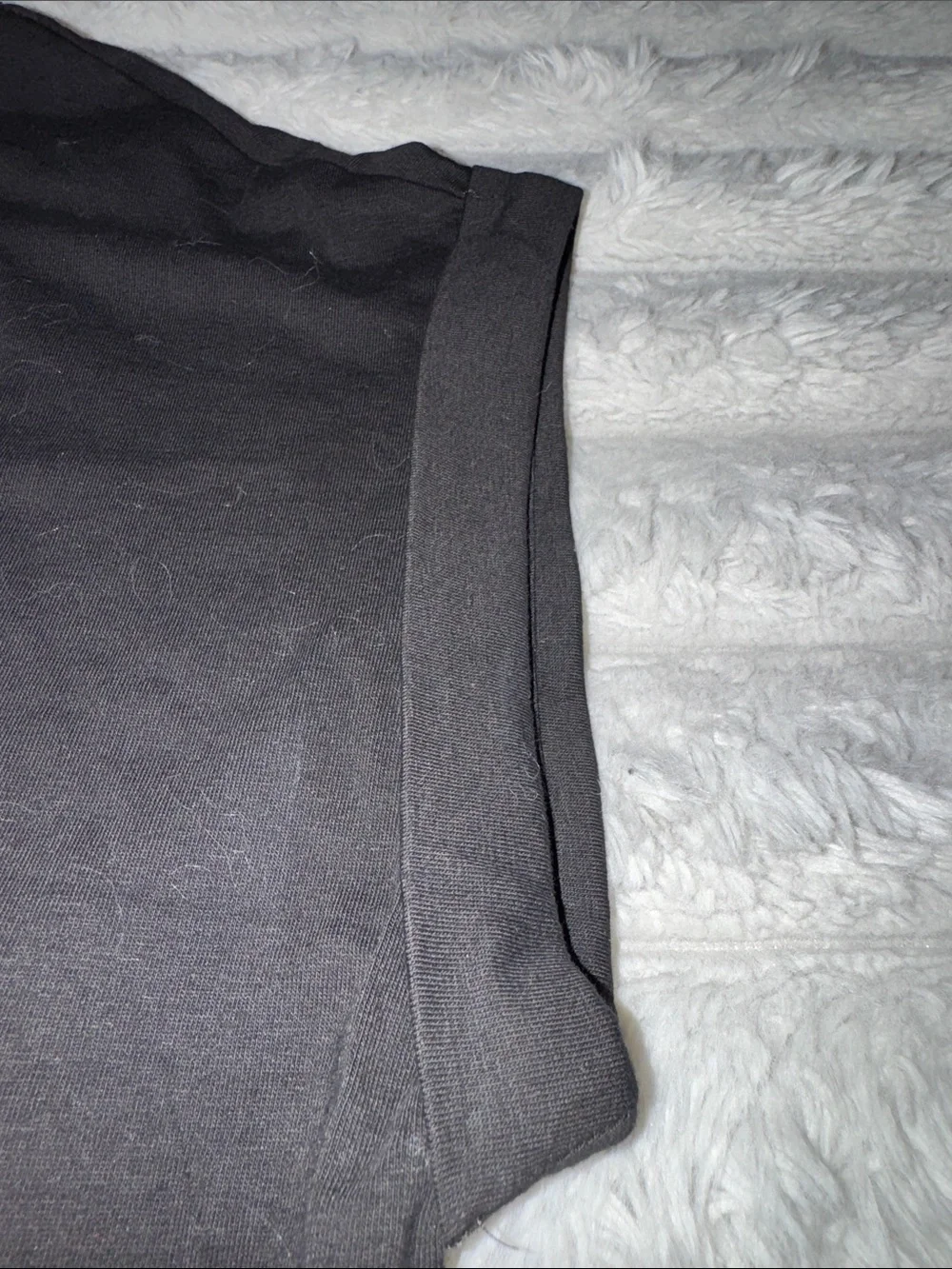 Girls' Black Short Sleeve Cropped Tee